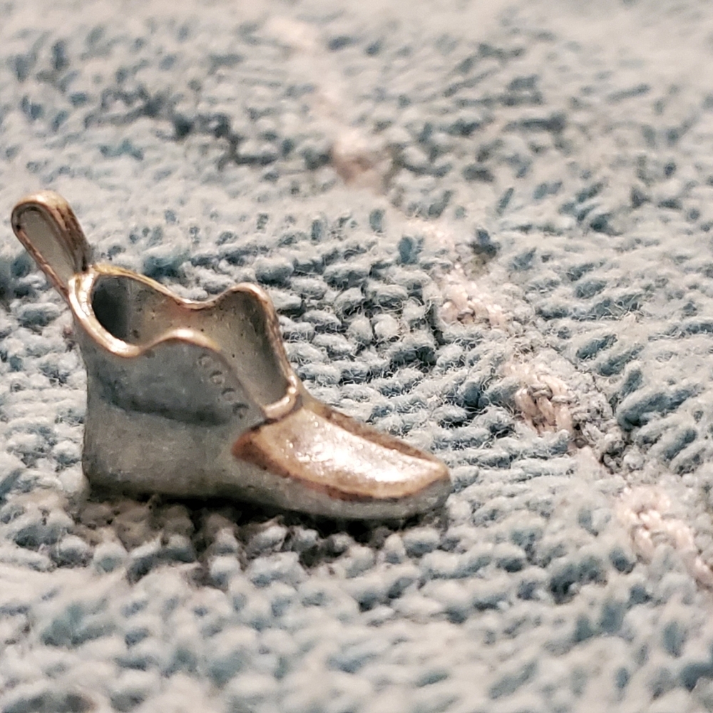 Monopoly boot